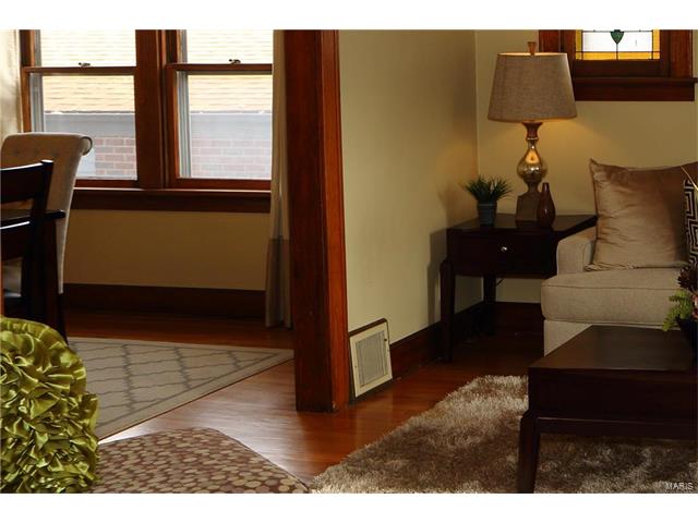 7339 Devonshire Ave, Saint Louis, MO 63119 photo 9