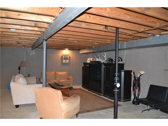 1352 Virginia Dr, Ellisville, MO 63011 photo 14