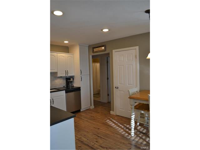 1352 Virginia Dr, Ellisville, MO 63011 photo 4