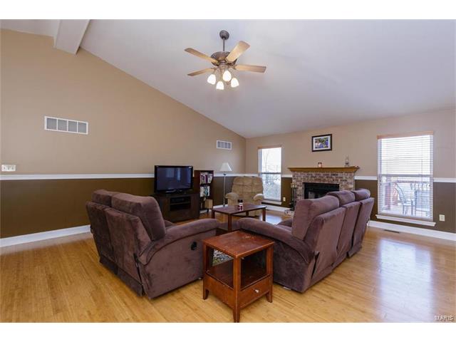 36 Saint Nicholas Ct, O'fallon, MO 63366 photo 21