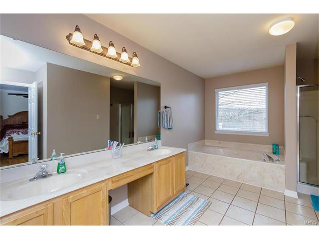 36 Saint Nicholas Ct, O'fallon, MO 63366 photo 28