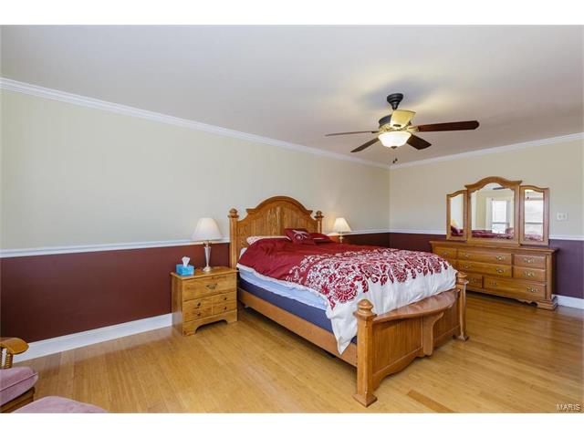 36 Saint Nicholas Ct, O'fallon, MO 63366 photo 27