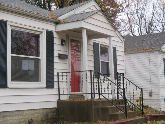 3714 Raymond Ave, Bridgeton, MO 63044 photo 2
