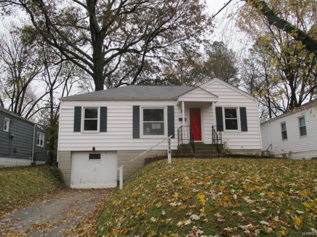 3714 Raymond Ave, Bridgeton, MO 63044 photo 1