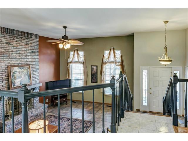 1340 Culpepper Ridge Dr, Ballwin, MO 63021 photo 8