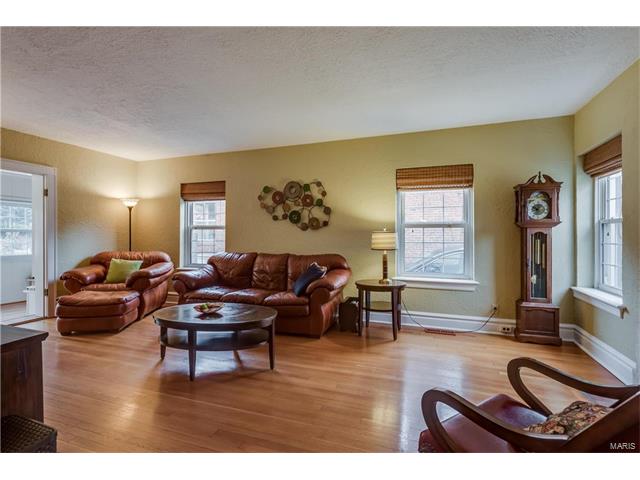 515 Purdue Ave, Saint Louis, MO 63130 photo 9