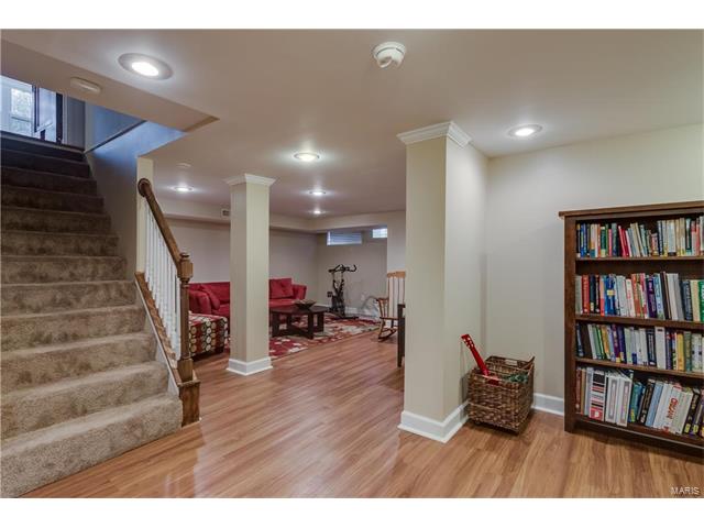 515 Purdue Ave, Saint Louis, MO 63130 photo 32