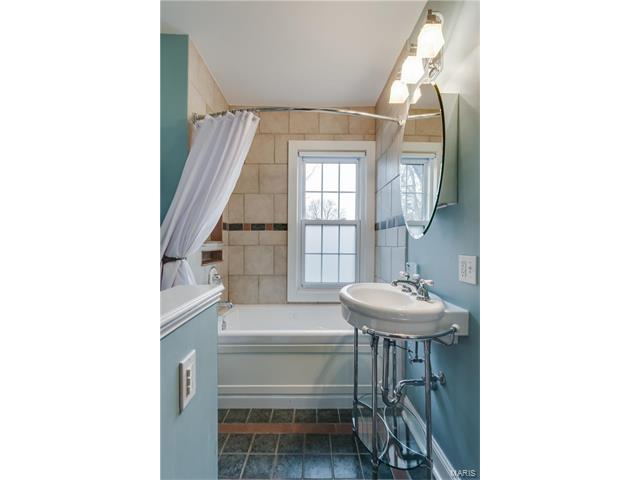 515 Purdue Ave, Saint Louis, MO 63130 photo 27