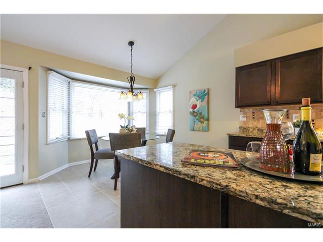12044 Avery Ln, Bridgeton, MO 63044 photo 13
