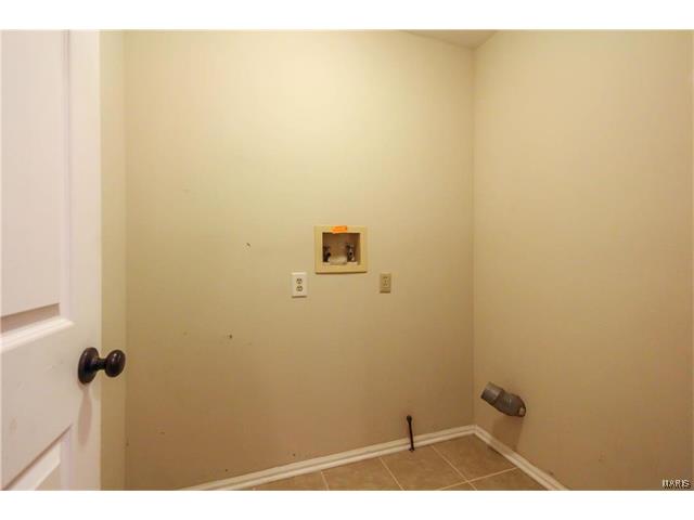 12044 Avery Ln, Bridgeton, MO 63044 photo 23