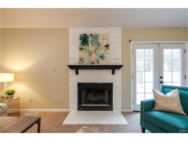 12044 Avery Ln, Bridgeton, MO 63044 photo 9