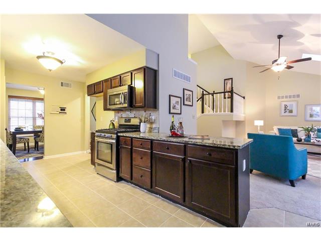 12044 Avery Ln, Bridgeton, MO 63044 photo 17