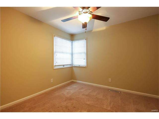 12044 Avery Ln, Bridgeton, MO 63044 photo 34