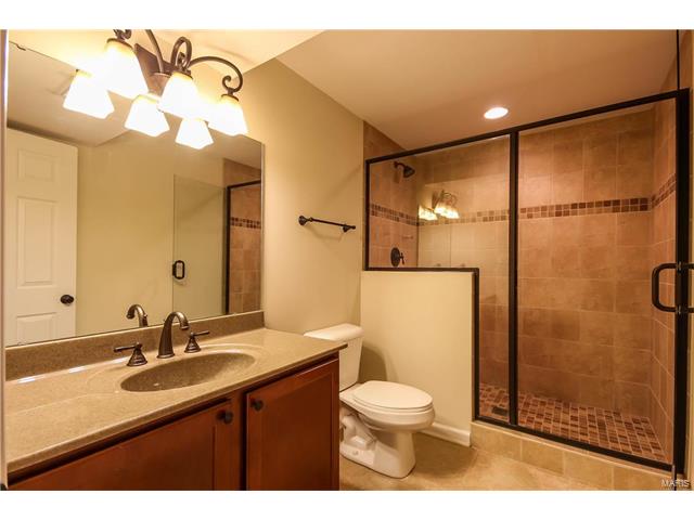 12044 Avery Ln, Bridgeton, MO 63044 photo 39