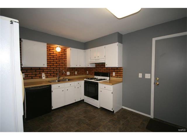 6 Reno Ct, O'fallon, MO 63368 photo 5