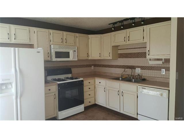 707 Aster Ln, O'fallon, MO 63366 photo 5