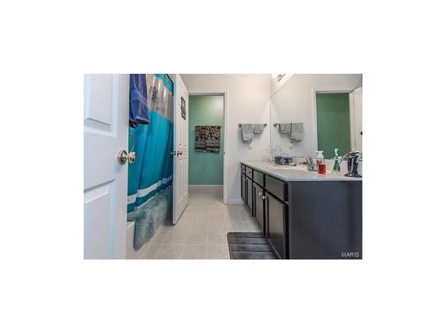 5607 Wavecrest Cir, Cottleville, MO 63304 photo 36