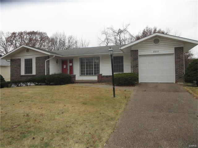 885 Parma, Ballwin, MO 63021 photo 1
