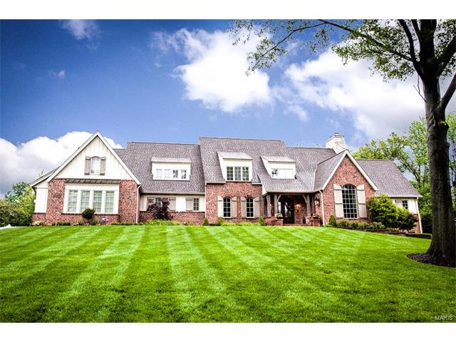 719 Dominion Dr, Saint Louis, MO 63131 photo 1