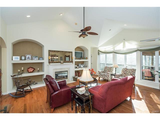 620 Bluffs View Ct, Eureka, MO 63025 photo 18