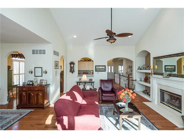 620 Bluffs View Ct, Eureka, MO 63025 photo 22