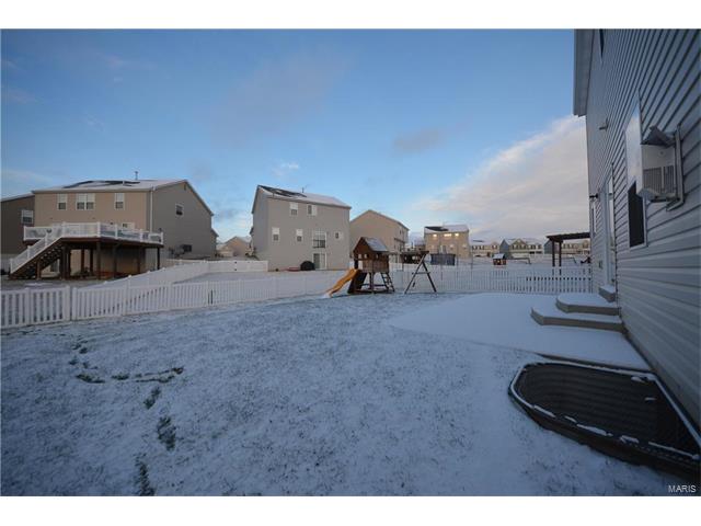 923 Tower Pl, O'fallon, MO 63366 photo 10