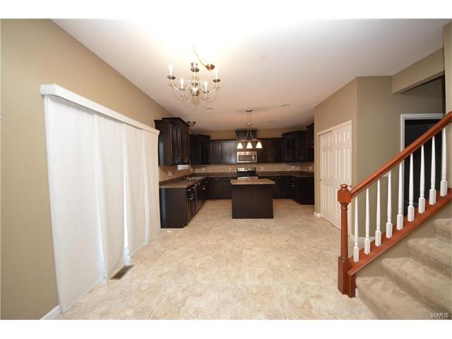 923 Tower Pl, O'fallon, MO 63366 photo 6