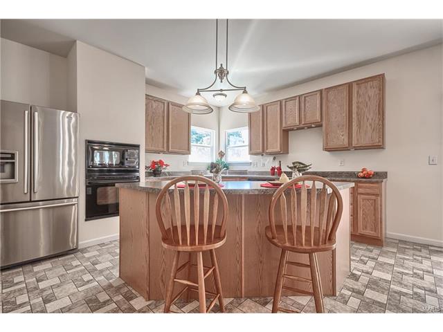 712 Rose Hvn, Ballwin, MO 63021 photo 10