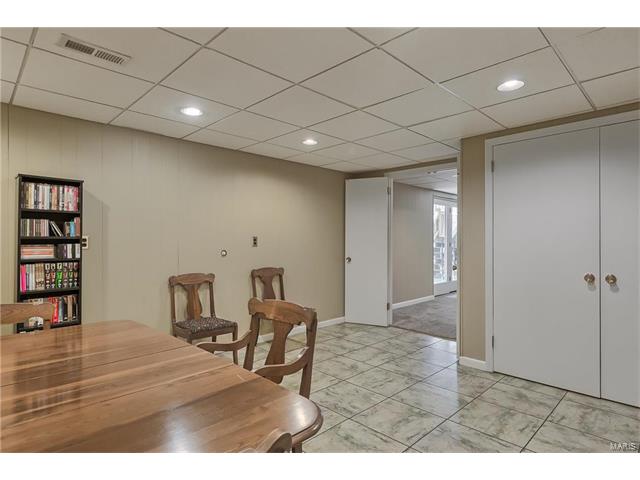 391 Madewood, Chesterfield, MO 63017 photo 39