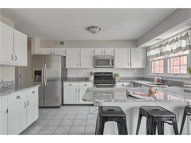 391 Madewood, Chesterfield, MO 63017 photo 19