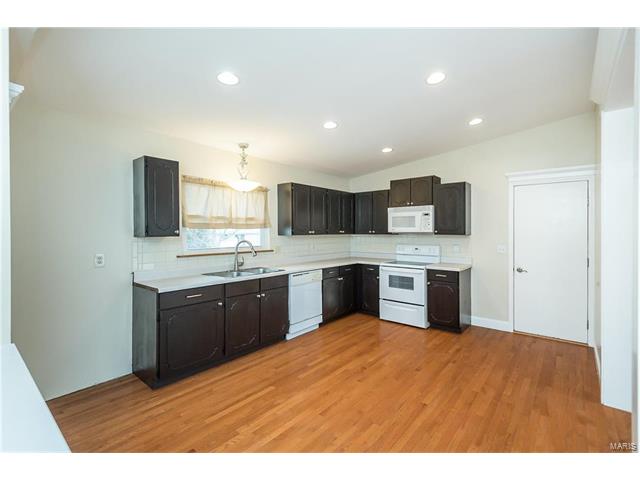 1353 Osage Meadows Dr, O'fallon, MO 63366 photo 6