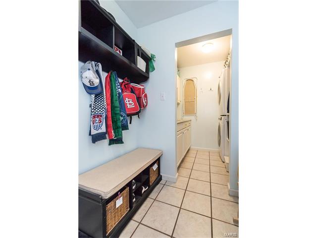 16013 Acorn Vly, Ballwin, MO 63021 photo 6