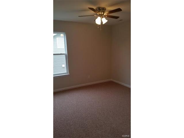 208 Flint Brook Dr, O'fallon, MO 63366 photo 14