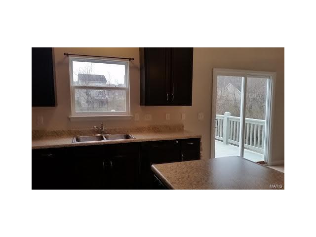 208 Flint Brook Dr, O'fallon, MO 63366 photo 6