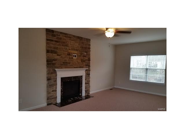 208 Flint Brook Dr, O'fallon, MO 63366 photo 7