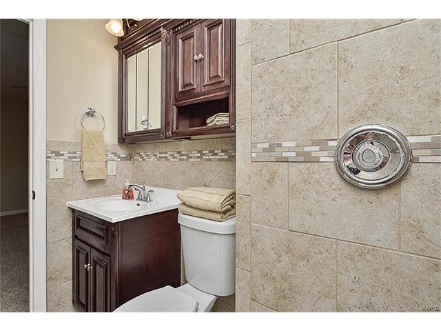 1009 Montbrook Dr, O'fallon, MO 63366 photo 9