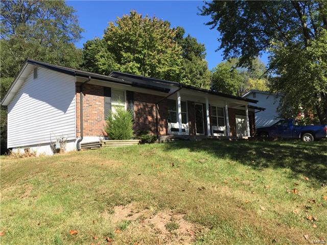 723 La Bonne Pkwy, Ballwin, MO 63021 photo 3