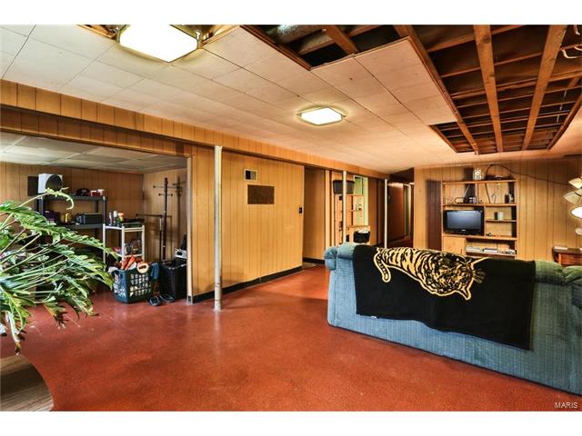 316 Nantucket Dr, Ballwin, MO 63011 photo 25