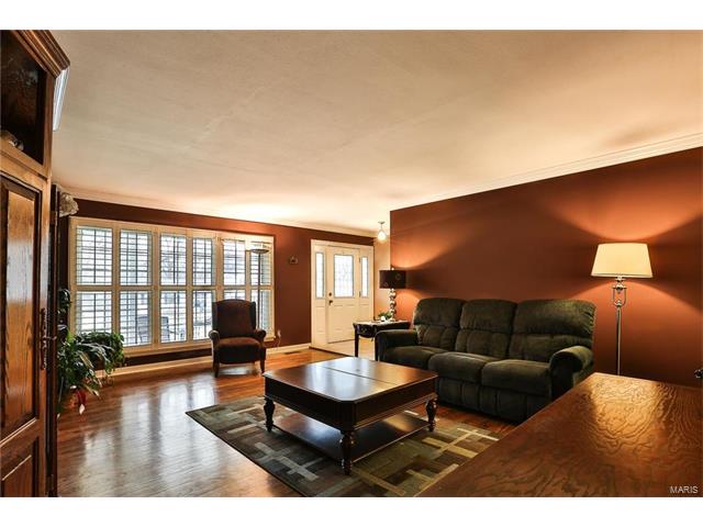 316 Nantucket Dr, Ballwin, MO 63011 photo 4