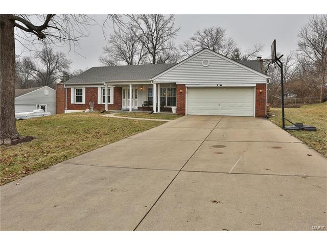 316 Nantucket Dr, Ballwin, MO 63011 photo 2