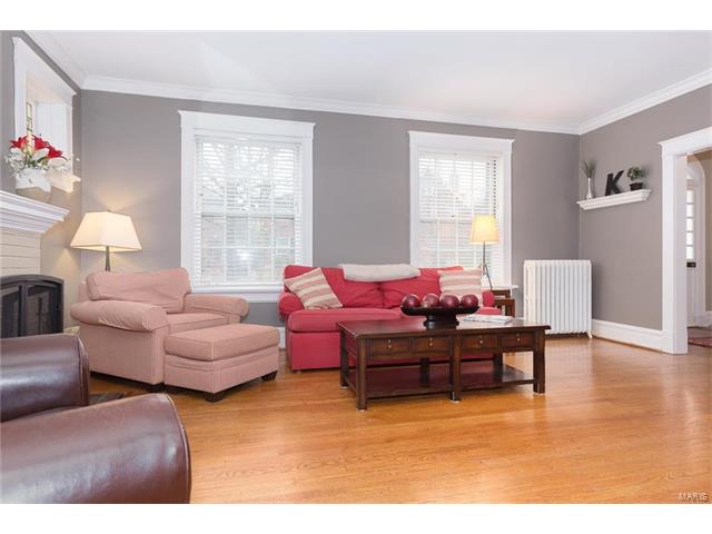 7156 Pershing Ave, Saint Louis, MO 63130 photo 4
