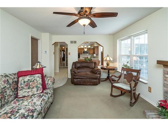 274 Oak Path Dr, Ballwin, MO 63011 photo 23