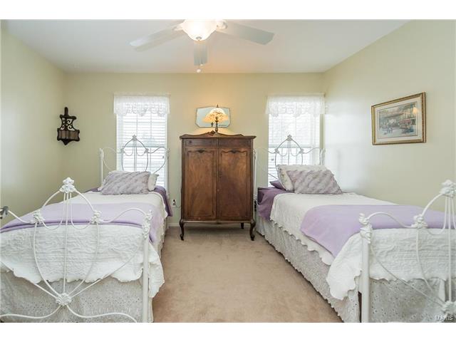 274 Oak Path Dr, Ballwin, MO 63011 photo 26