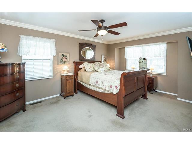274 Oak Path Dr, Ballwin, MO 63011 photo 24