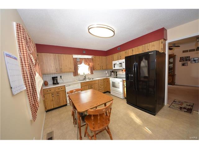1102 Montbrook, O'fallon, MO 63366 photo 10