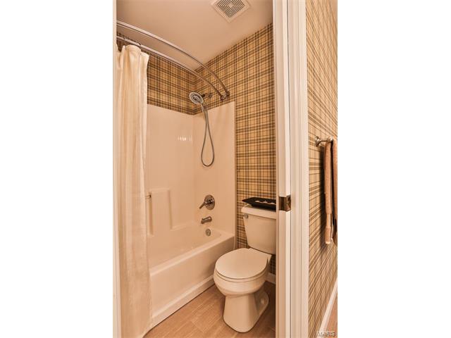 443 Meramec View Dr, Eureka, MO 63025 photo 26
