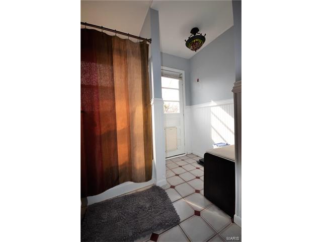 405 Bush, Ballwin, MO 63021 photo 9