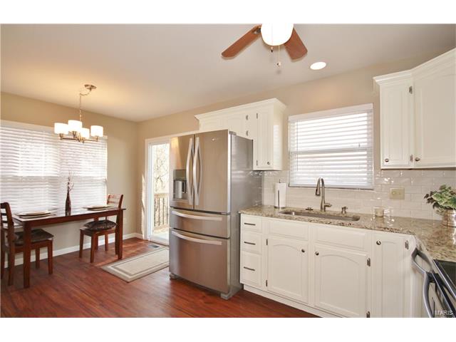 2427 Shiva, Ballwin, MO 63011 photo 8