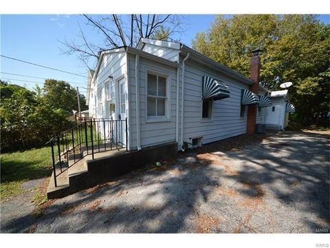 5137 Lode Ave, Saint Louis, MO 63123 photo 1