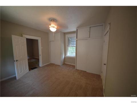 5137 Lode Ave, Saint Louis, MO 63123 photo 2